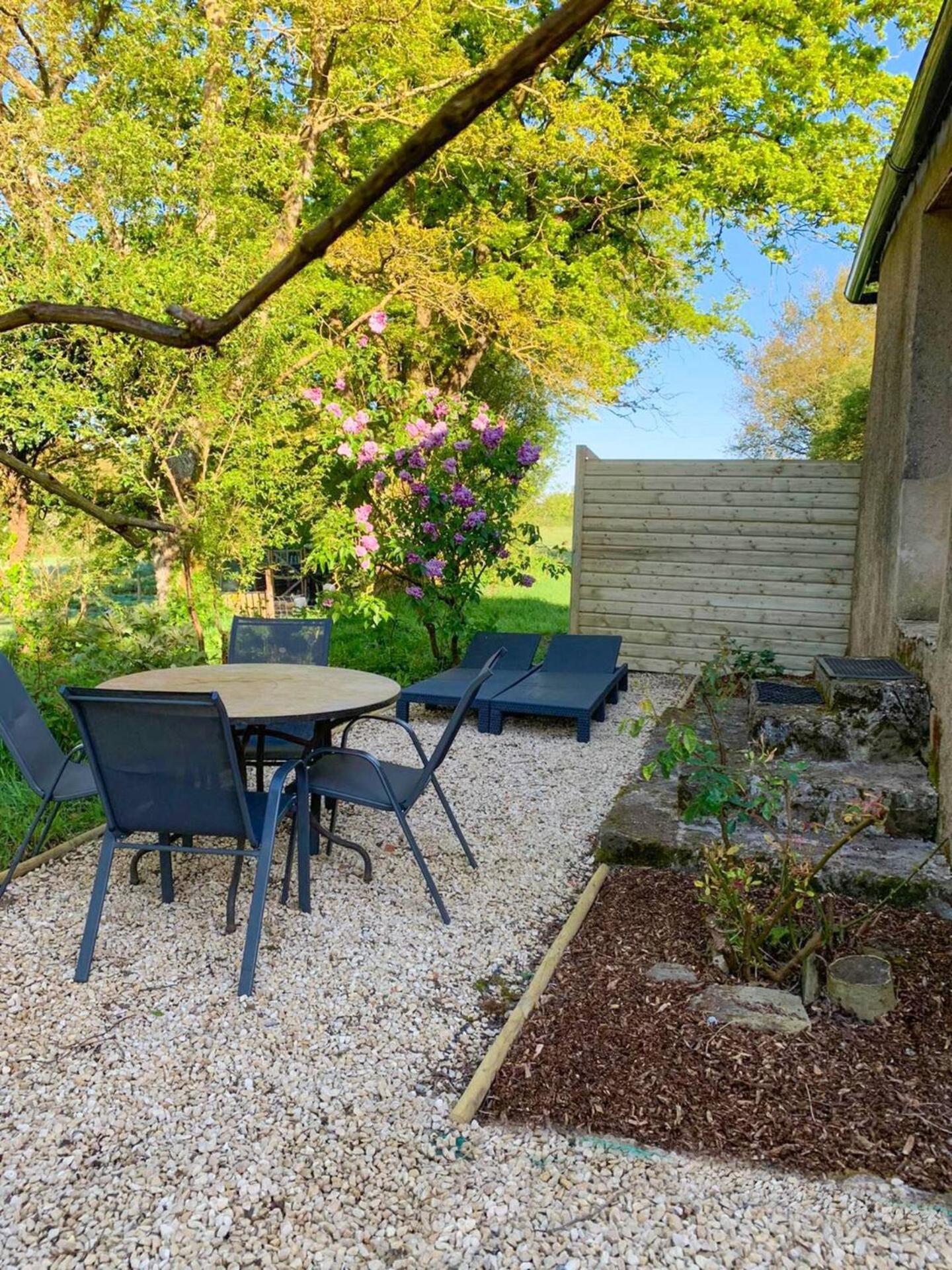 Le Clos Des Ecorcins - Terrasse - Parking Prive Saint-Amand-sur-Sevre Dış mekan fotoğraf